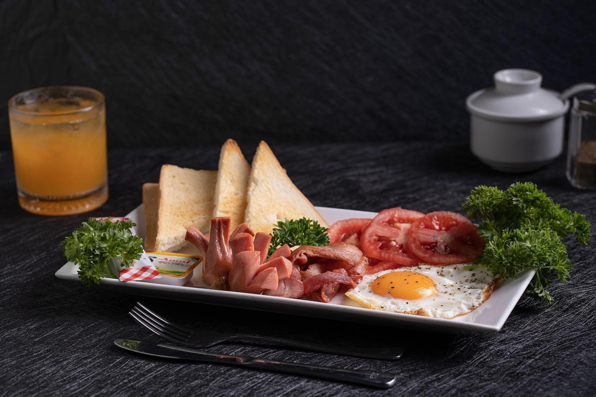 Queen Cafe Hotel & Pub 하노이 외부 사진