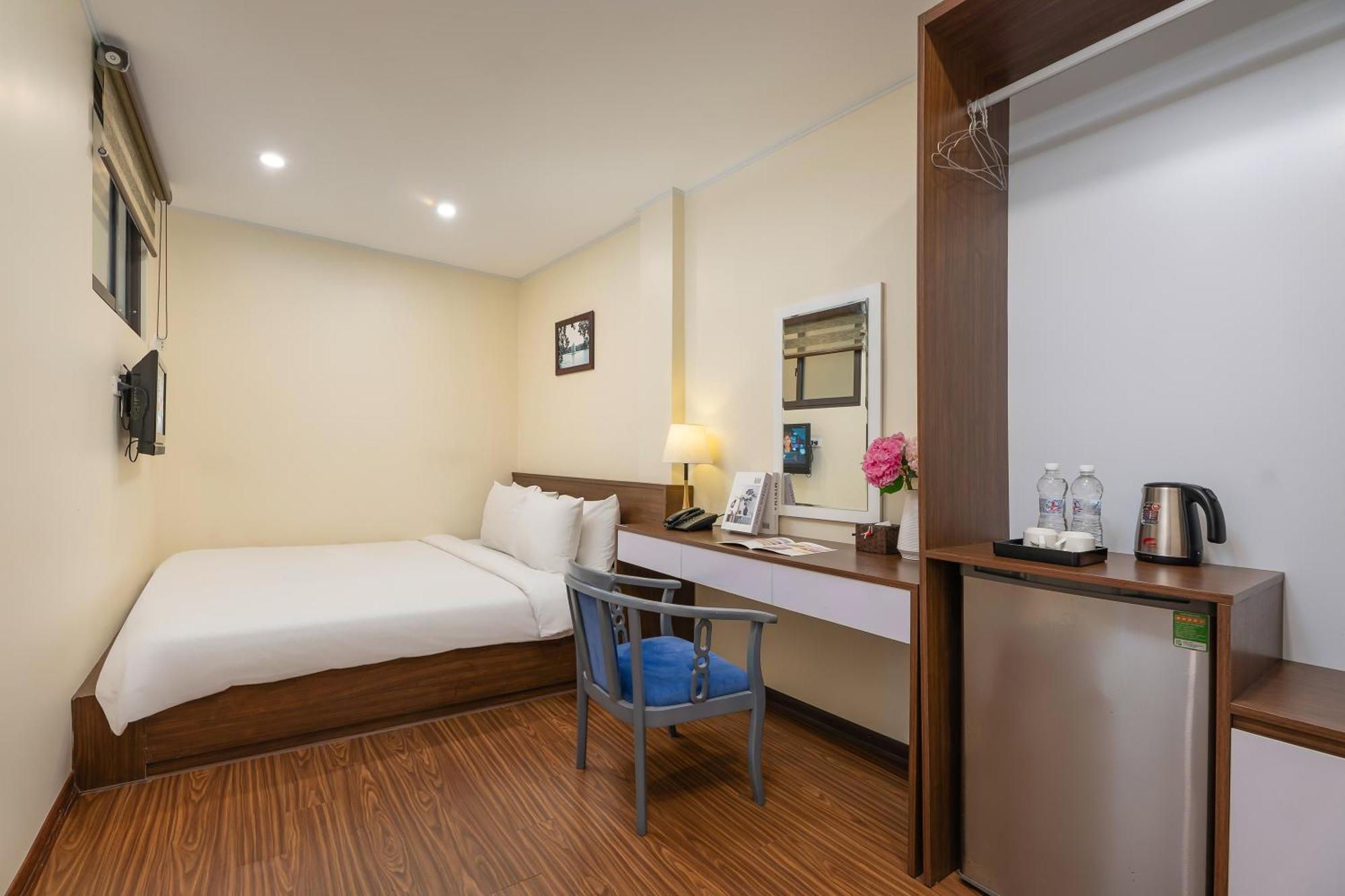 Queen Cafe Hotel & Pub 하노이 외부 사진